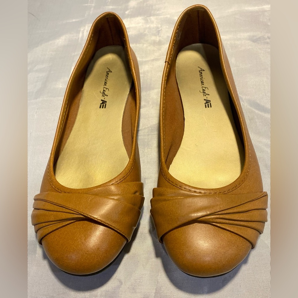 “American Eagle” Tan Slip On Flats-Sz 6